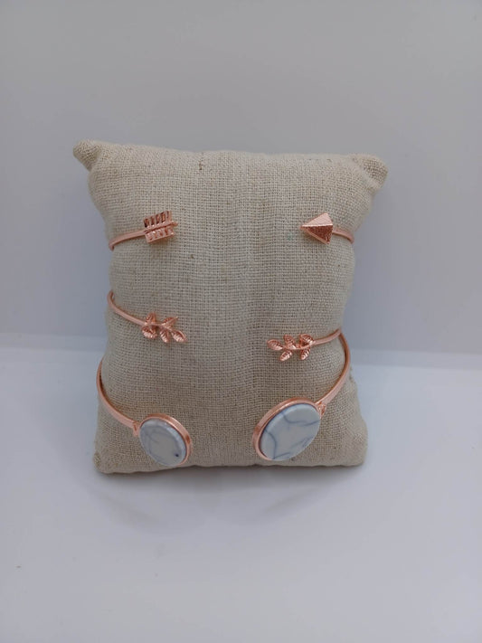 Rose Gold Bracelet Set w/ White Crackle Details