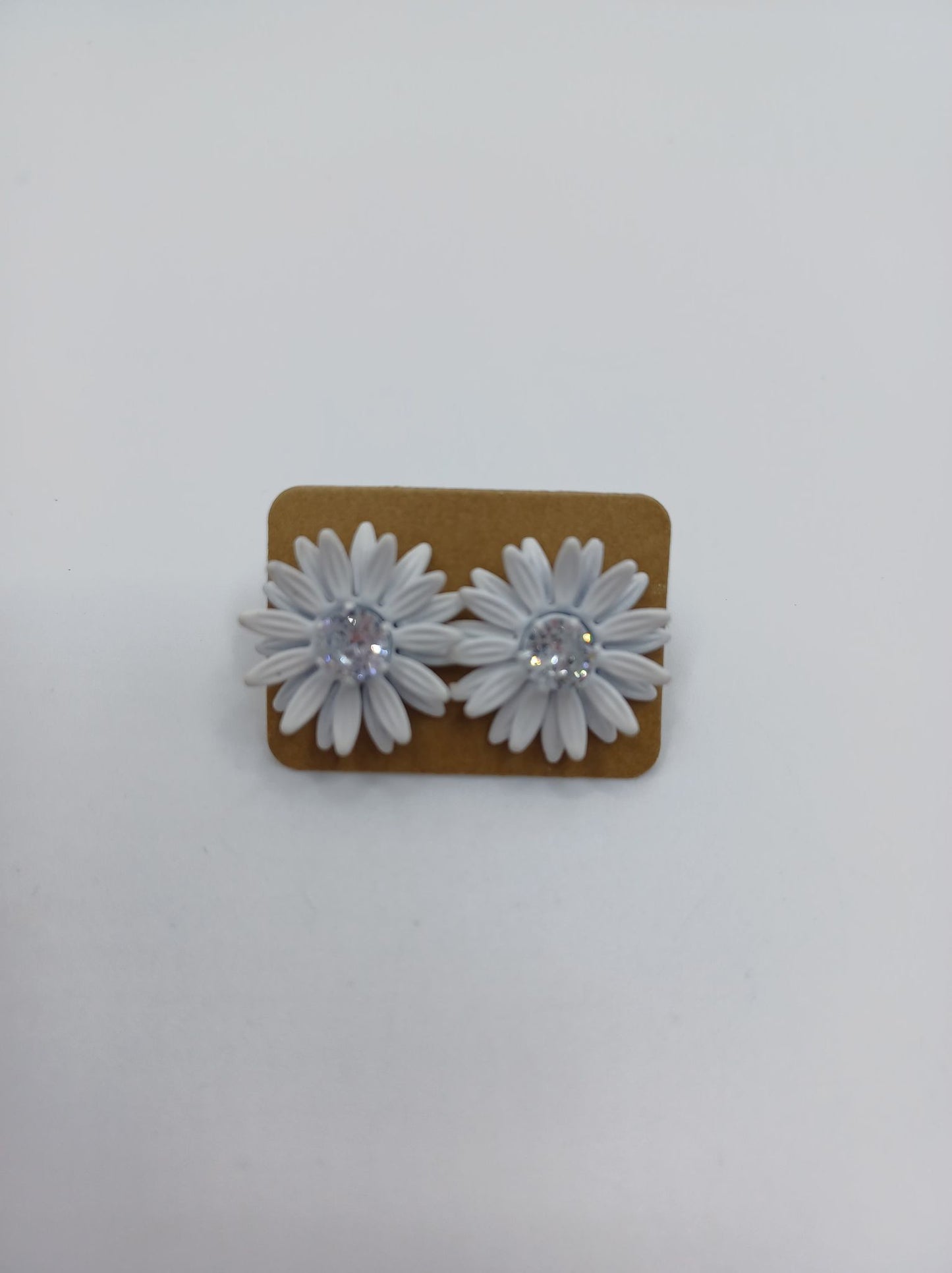 White Daisy Earrings