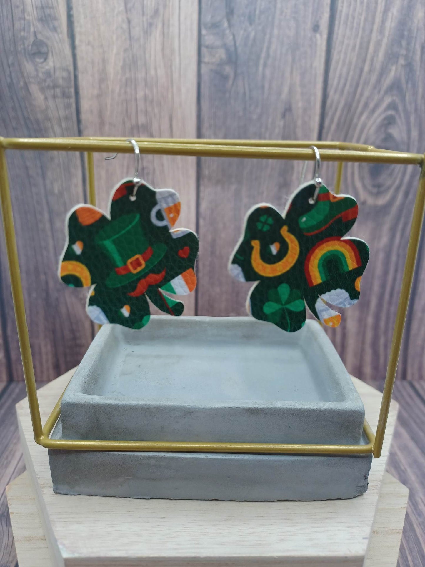 Green Shamrock Shaped Earrings w/ Leprechaun Hat & Rainbow Pattern