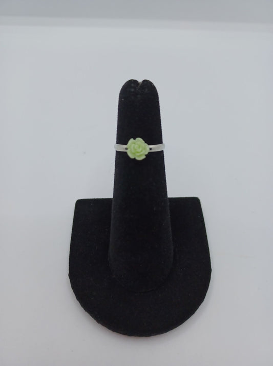 Green Rose Ring