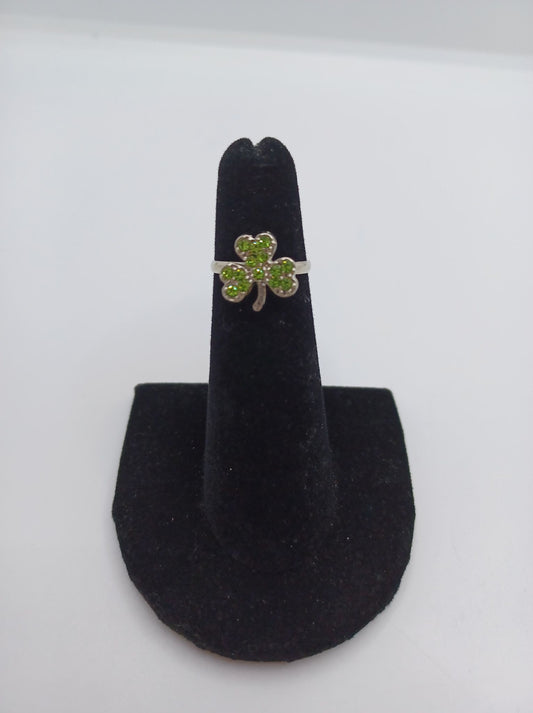 Light Green Rhinestone Shamrock Ring (1)