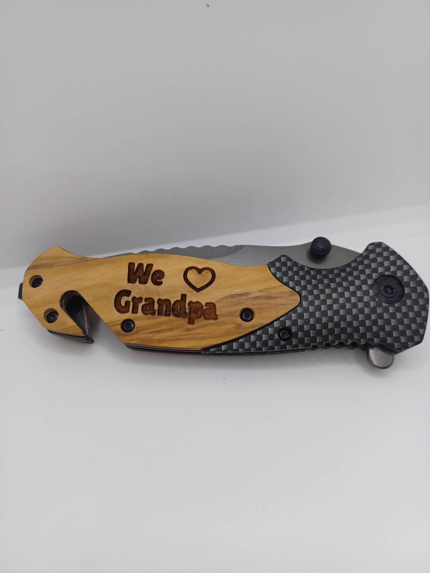 PREORDER - We <3 Grandpa Engraved Utility Knife
