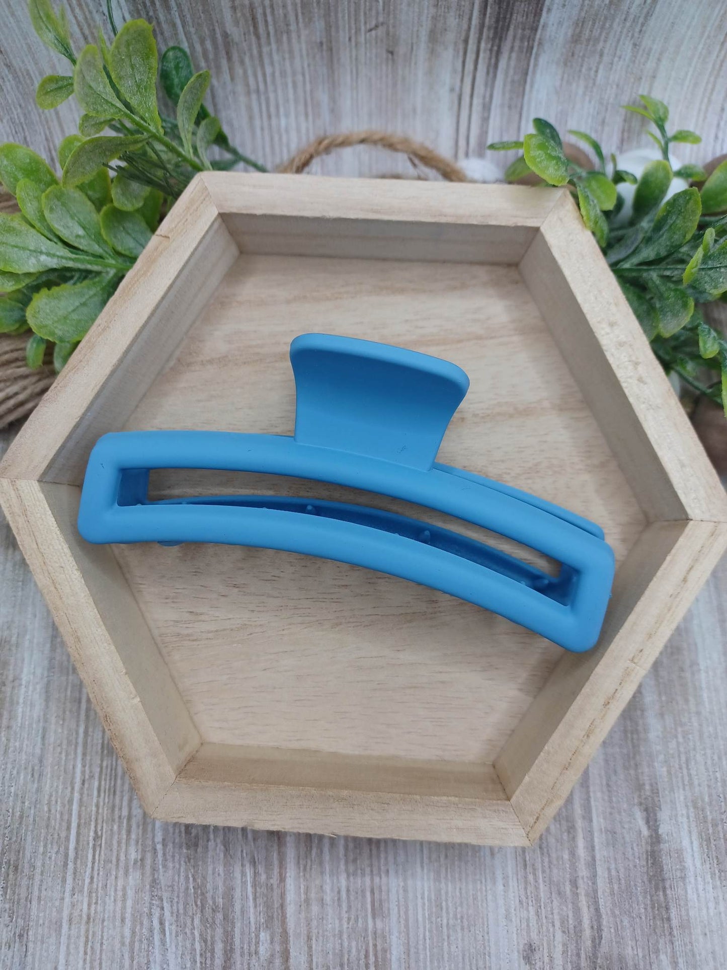 Blue Hair Jaw Clip