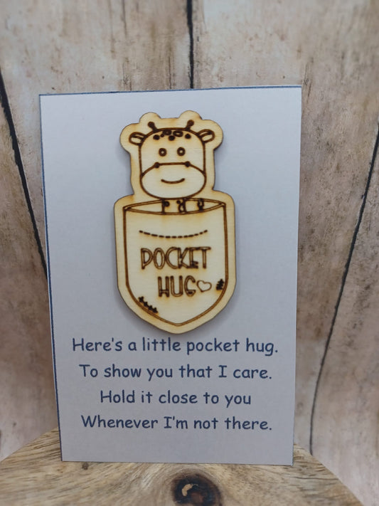 Wooden Pocket Hug - Griaffe