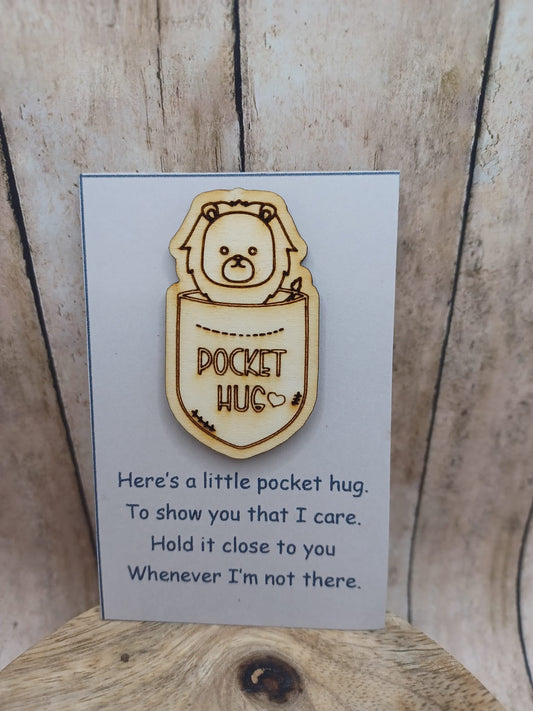 Wooden Pocket Hug - Lion