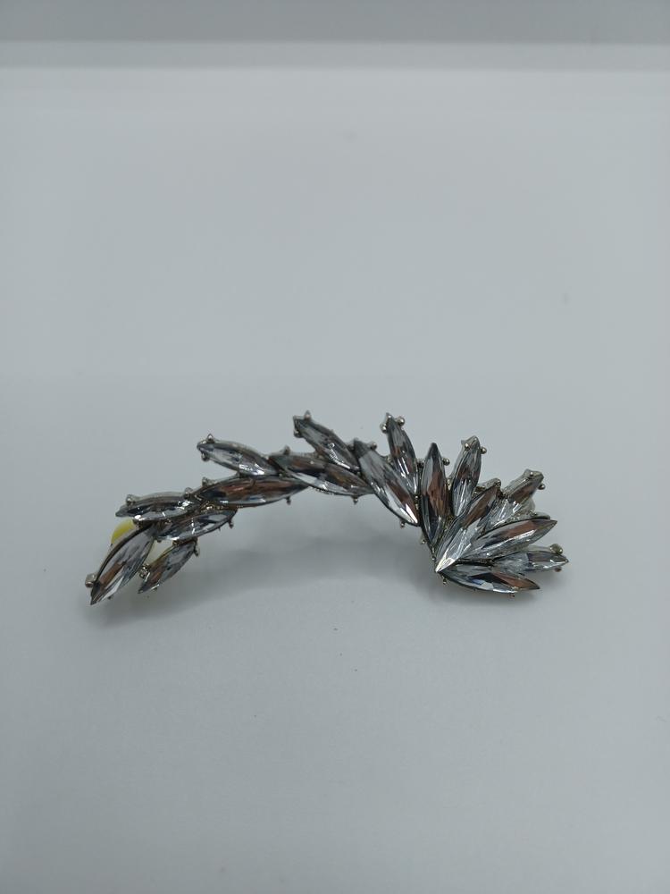 Silver Ear Crawler Single Earring w/ Rhinestones