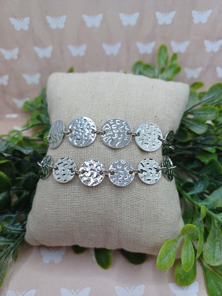 Silver Textured Circle Double Layered Bracelet