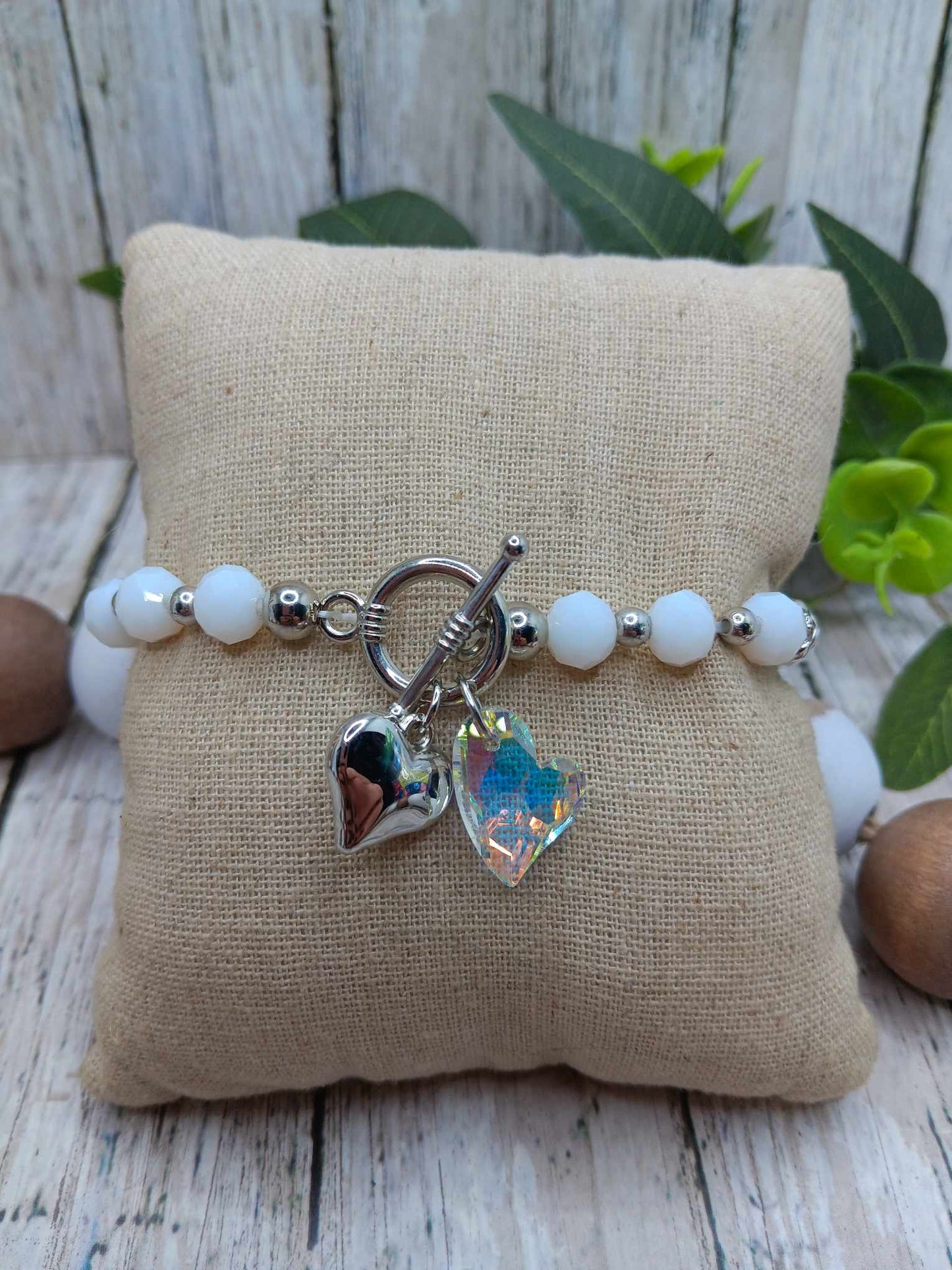 White Heart Stretch & Hook & Eye Bracelet