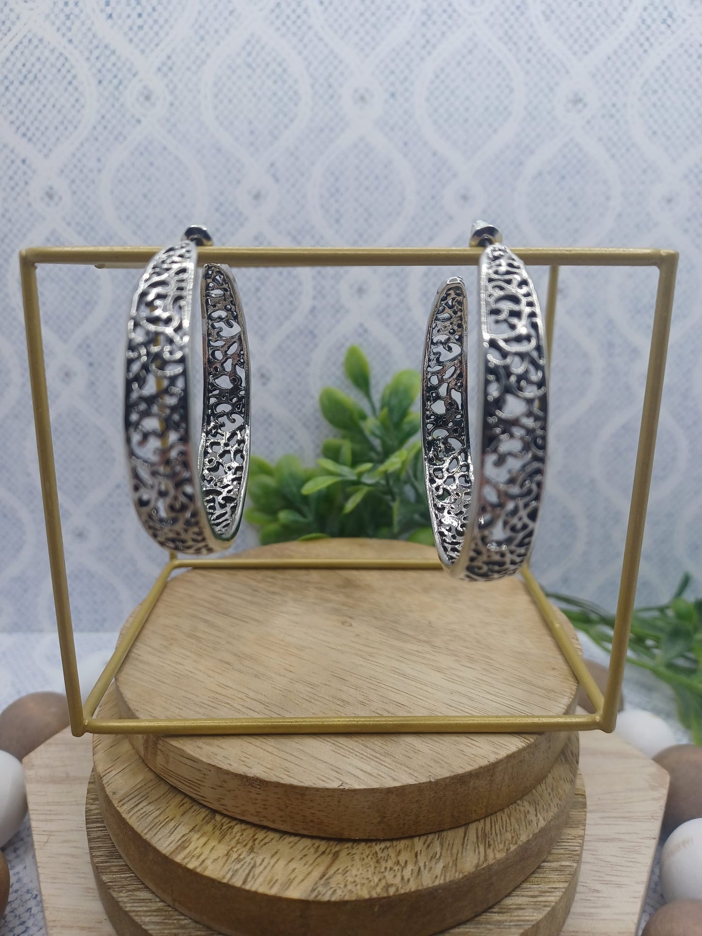 Silver Filigree Patterned Earrings
