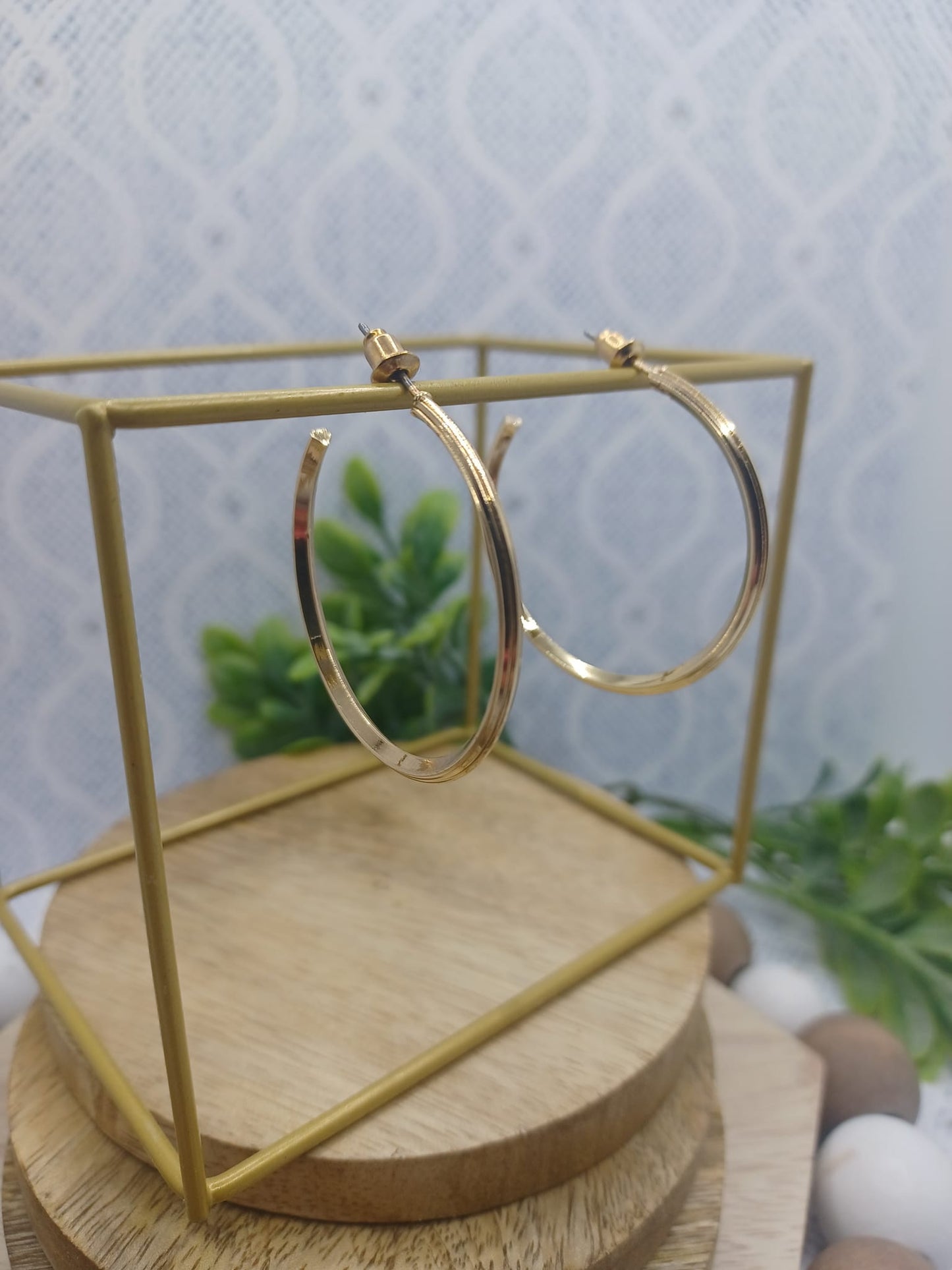 Dainty Gold Hoop Earrings