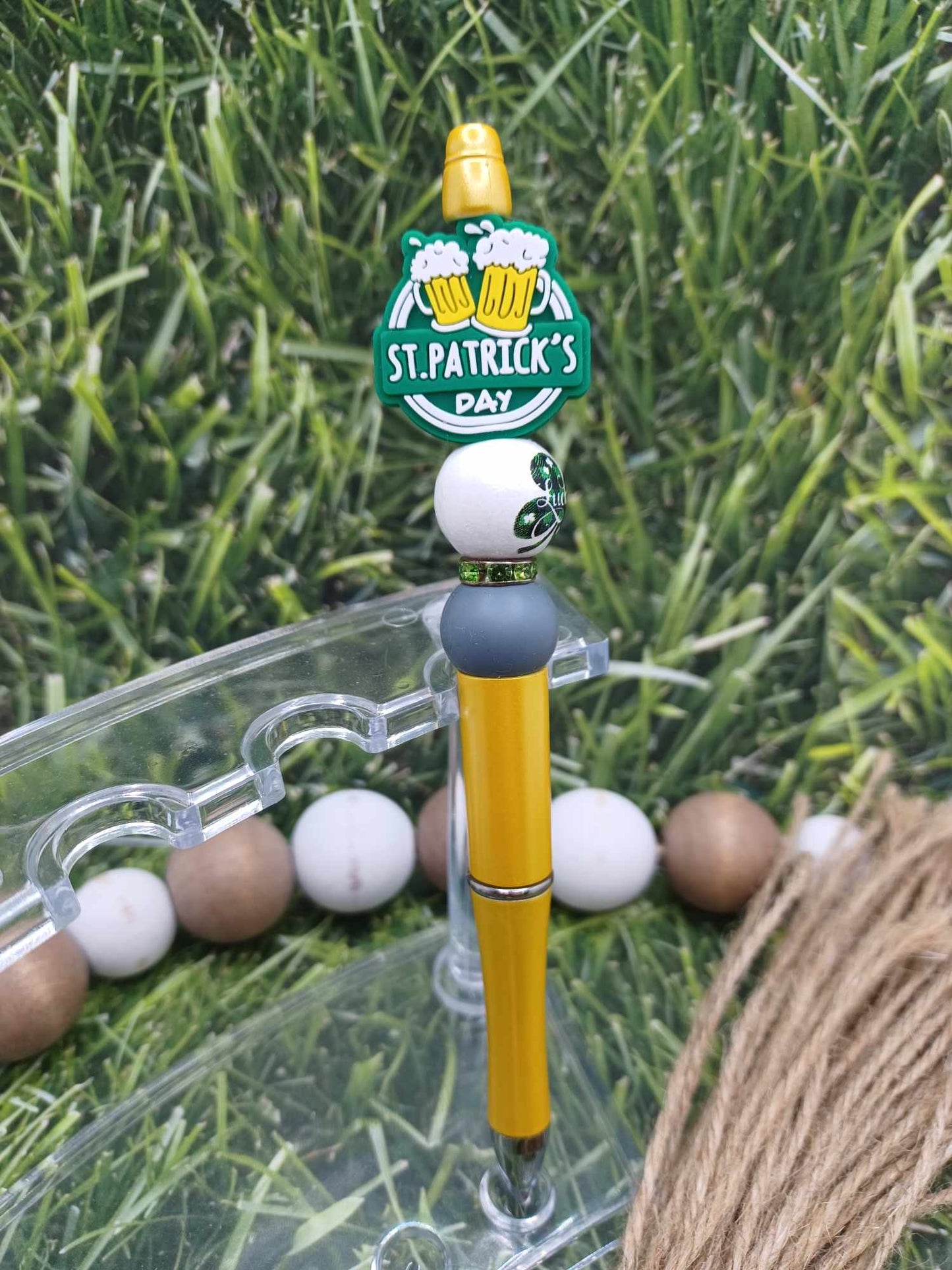 St. Patrick's Day Beaded Ink Pen
