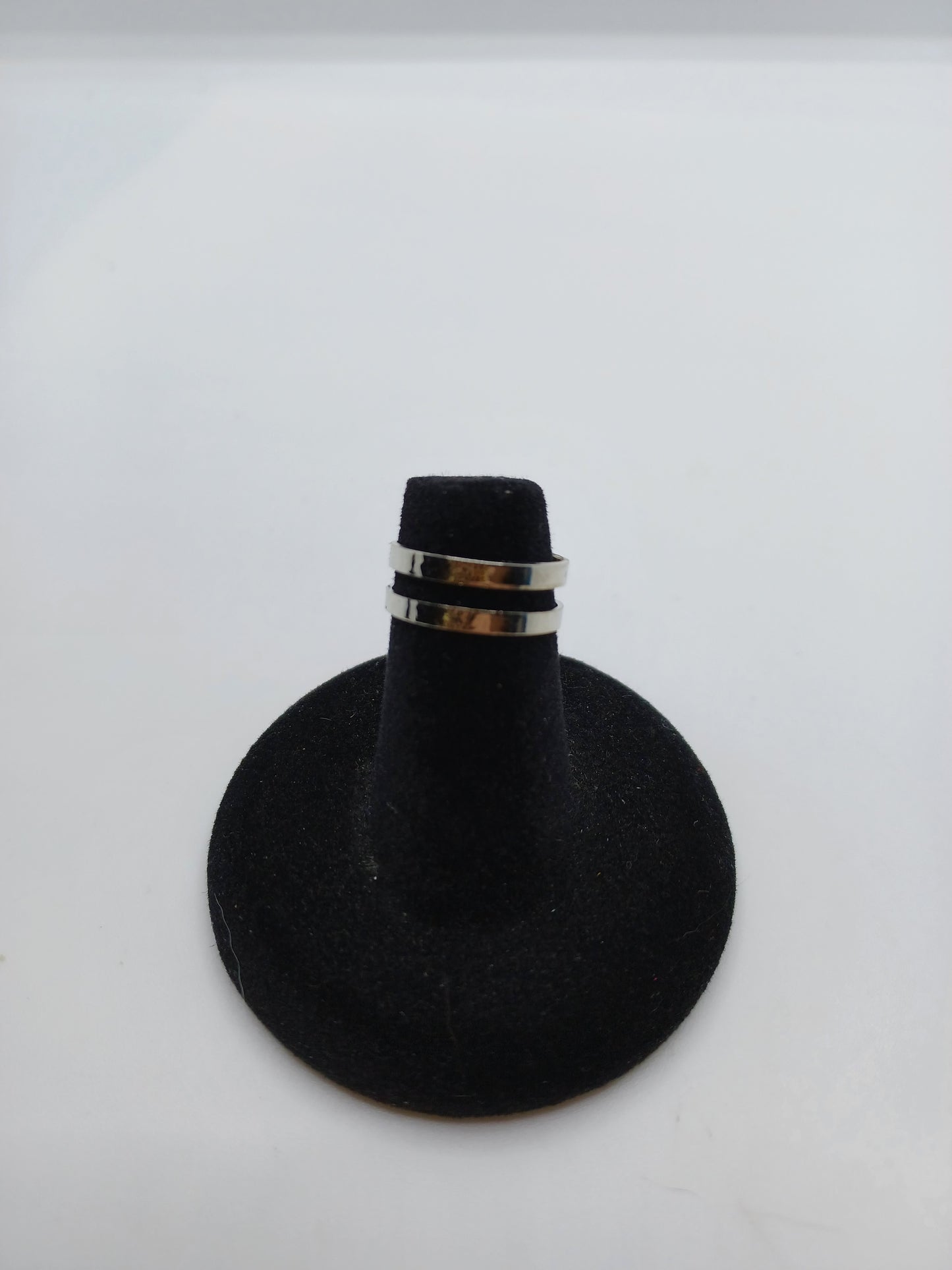 Silver Double Banded Ring w/ Sleek Detail