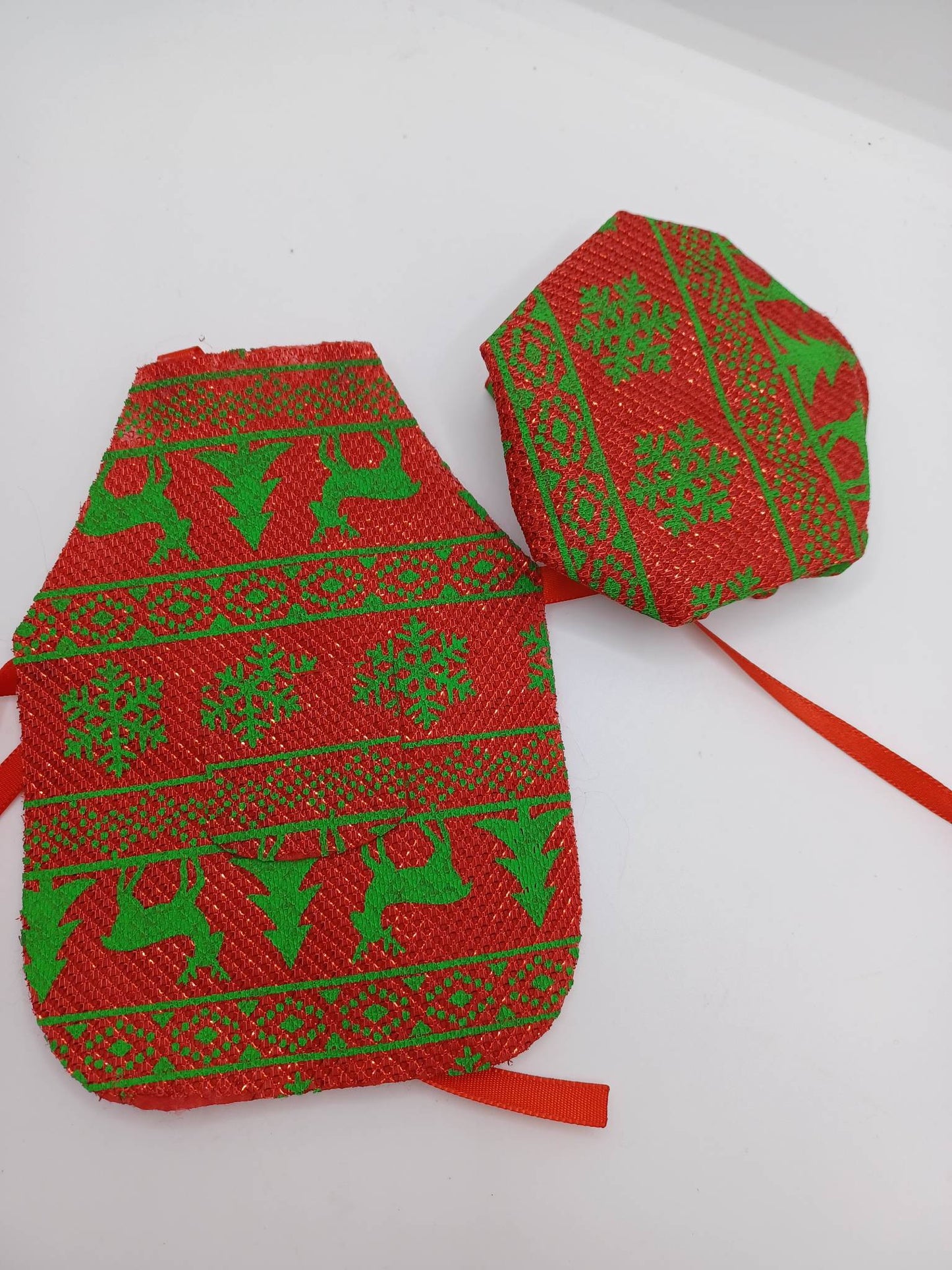 Green & Red Reindeer Apron & Chef's Hat Set