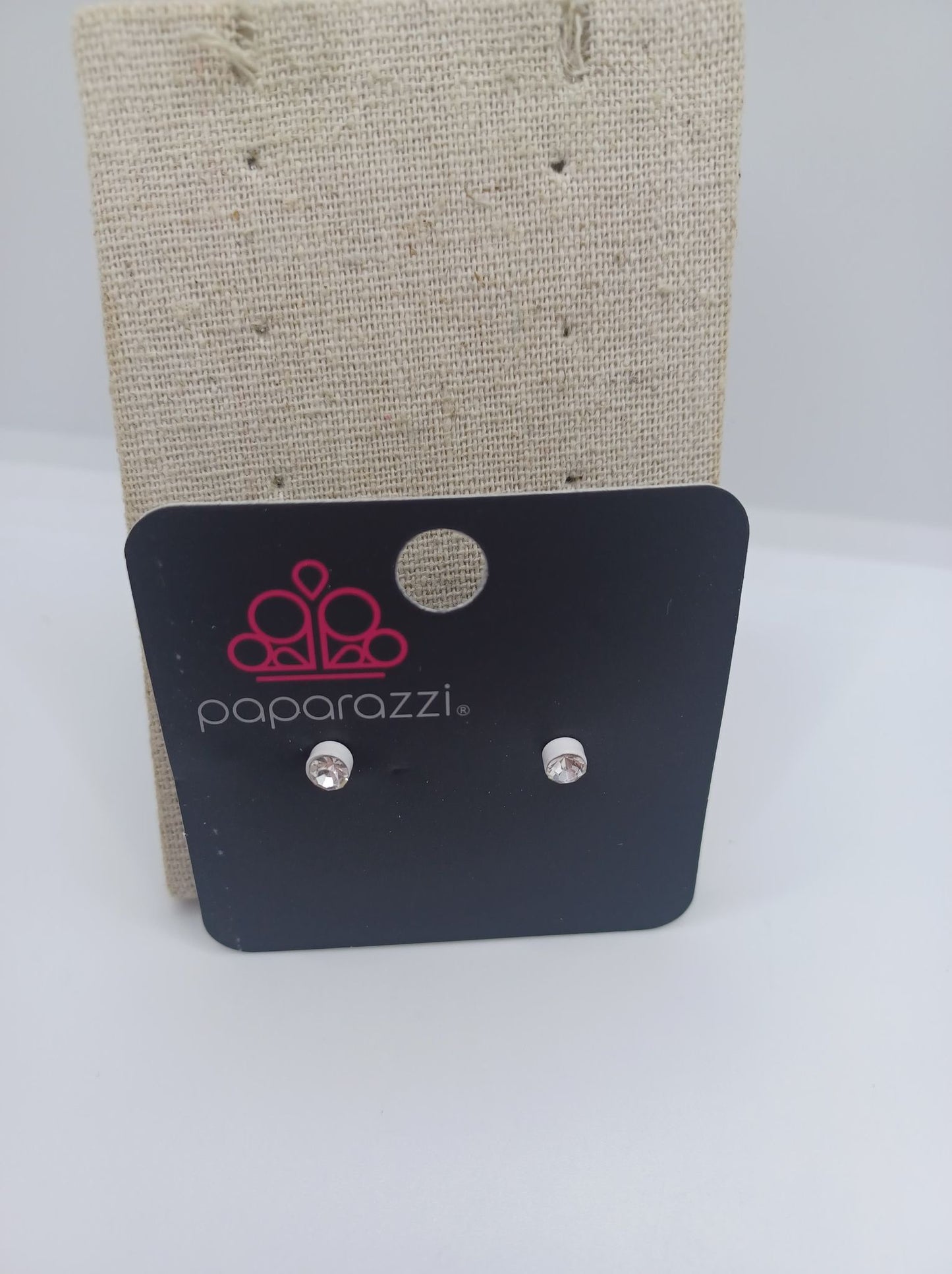 White Post Earrings w/ Rhinestone